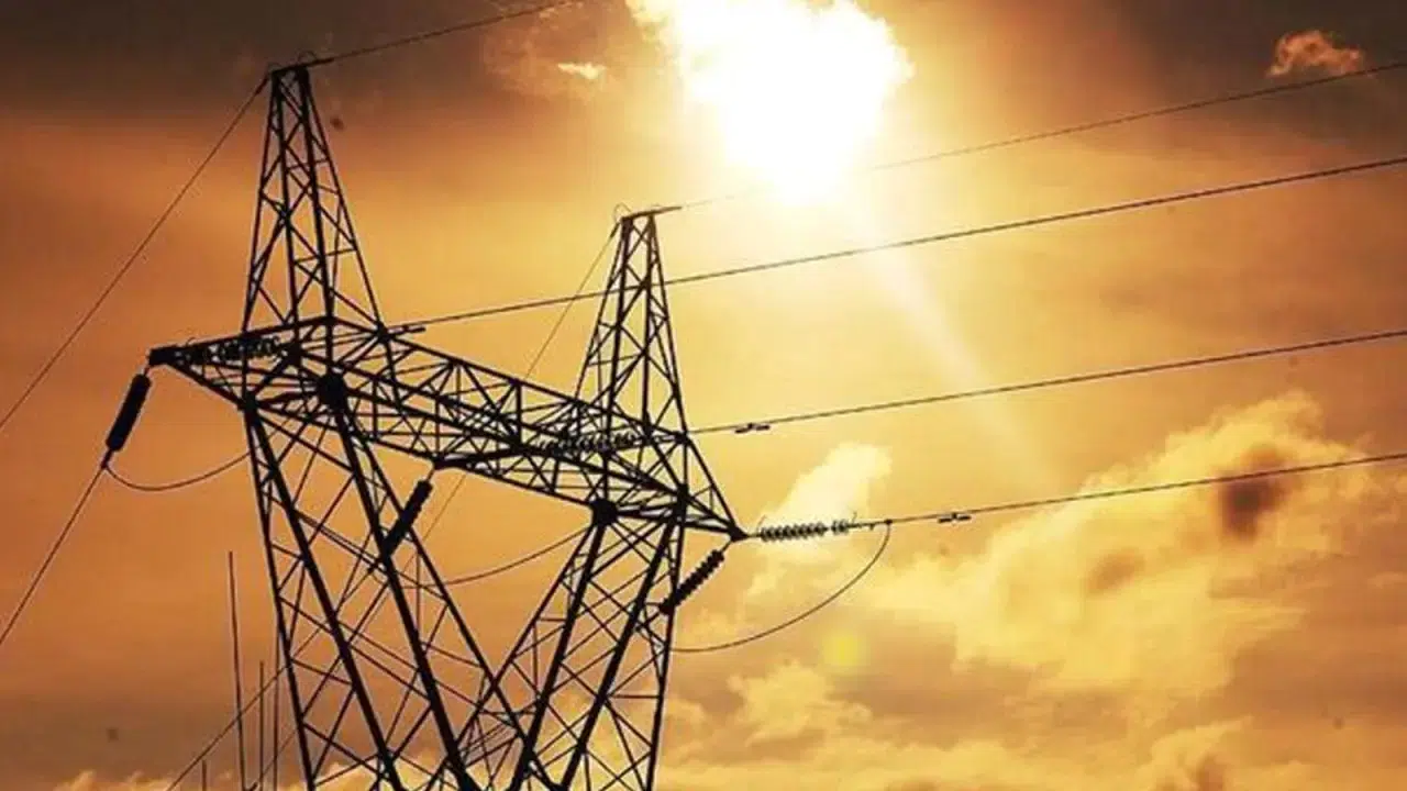 Ankara’da Geniş Çaplı Elektrik Kesintisi: Hangi İlçeler Etkilenecek, Elektrik Ne Zaman Gelecek?