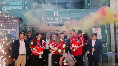 ASKİ Spor Çin’den 2 Altın, 3 Gümüşle Döndü! Dünya Taekwondo Şampiyonası'nda Tarihi Başarı