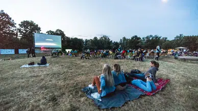 Keçiören’de Açık Hava Sineması Düzenlendi! Nostaljik Filmlerle Eğlenceli Dakikalar Yaşandı
