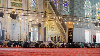 12 Eylül Cuma Namazı Saat Kaçta Kılınacak?