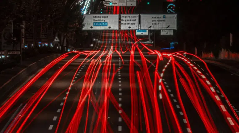 Keçiören Atapark Mahallesi’nde Trafik Kazası Paniğe Neden Oldu